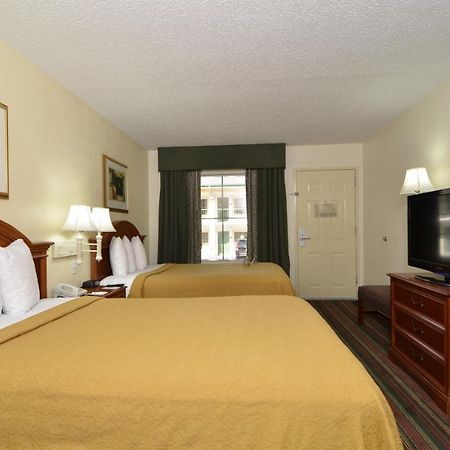 Quality Inn & Suites Biltmore East Ешвілл Екстер'єр фото